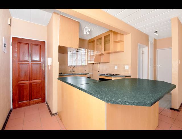 2 BEDROOM APARTMENT RENTED IN HORISON